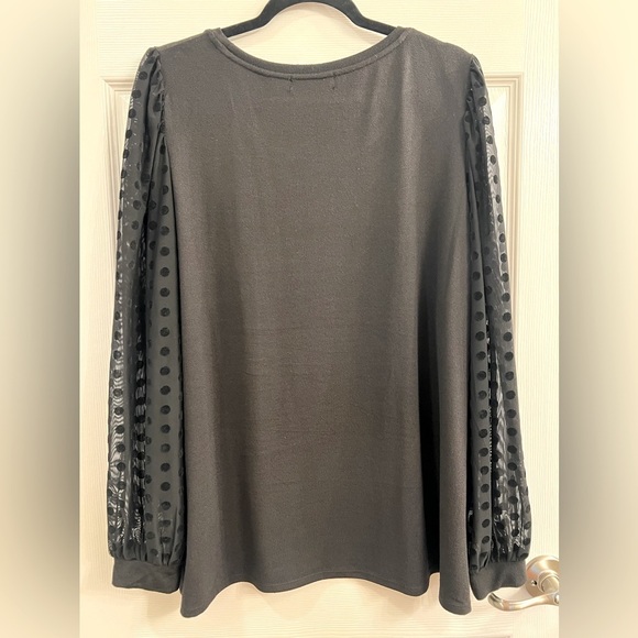 2x black sweater with mesh polkadot sleeves like new - Picture 4 of 4